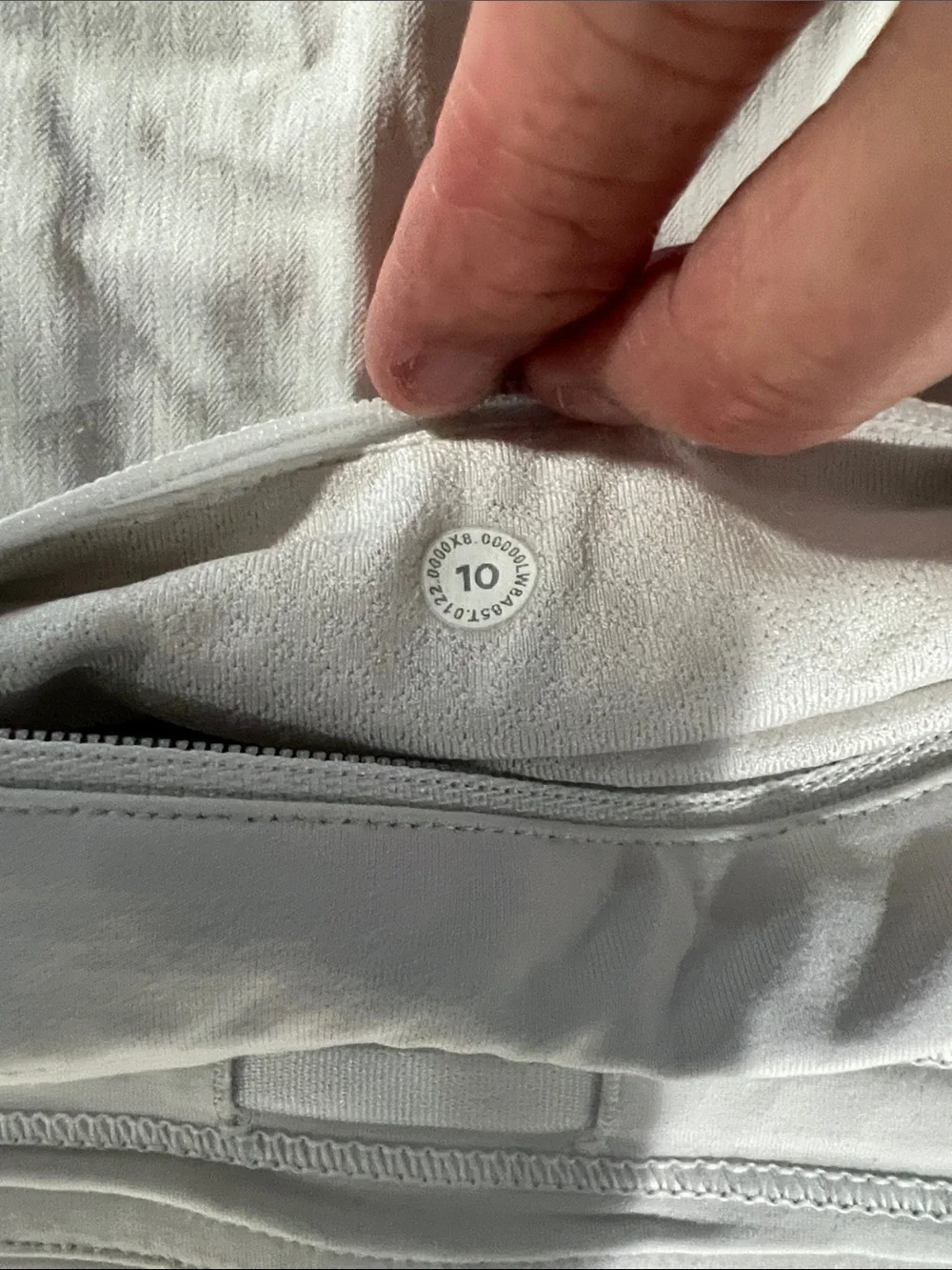LuluLemon White Athletic Skort - Lightweight Performance Shorts